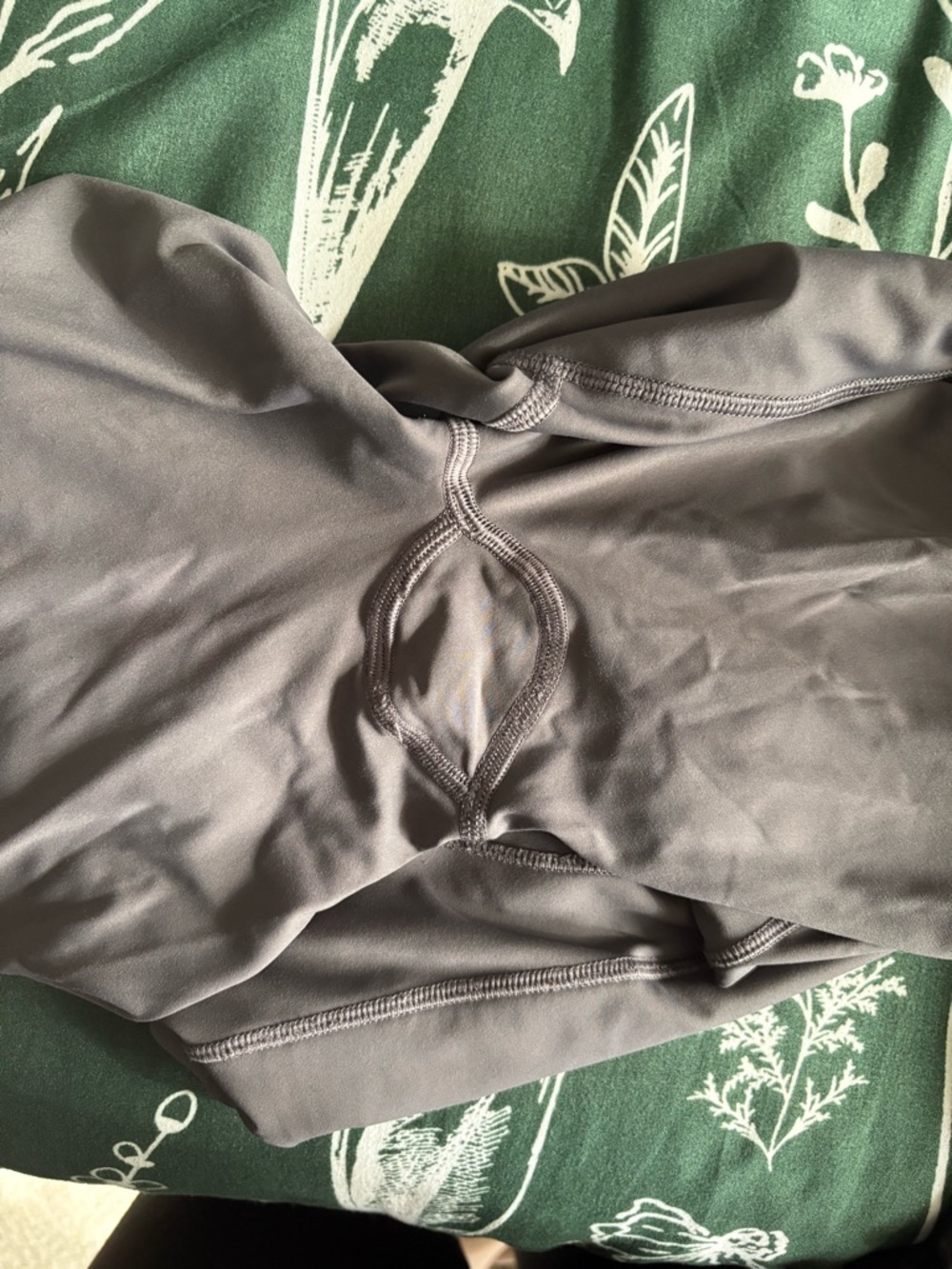 Lululemon Dark Gray/Charcoal High-Rise Cropped Leggings - Picture 4 of 4